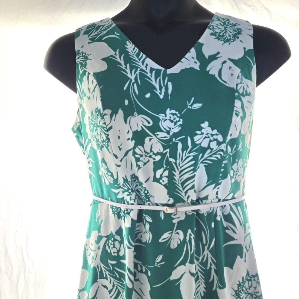 Beautiful Tropical Floral Dress EUC - Picture 2 of 12